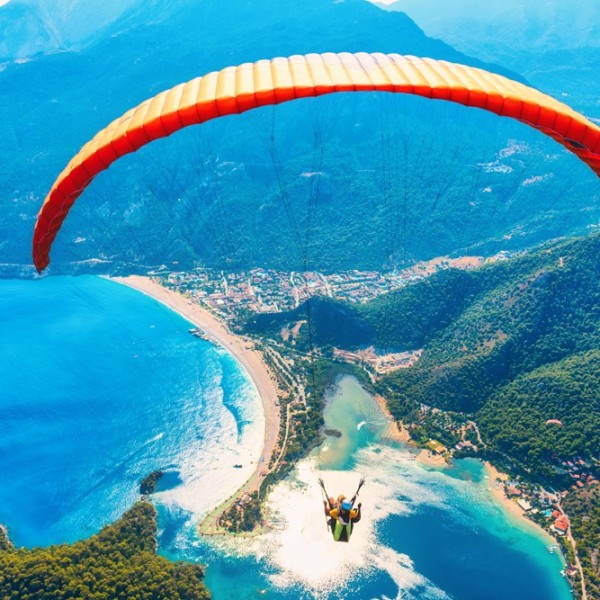 PARAGLIDING IN OLUDENIZ